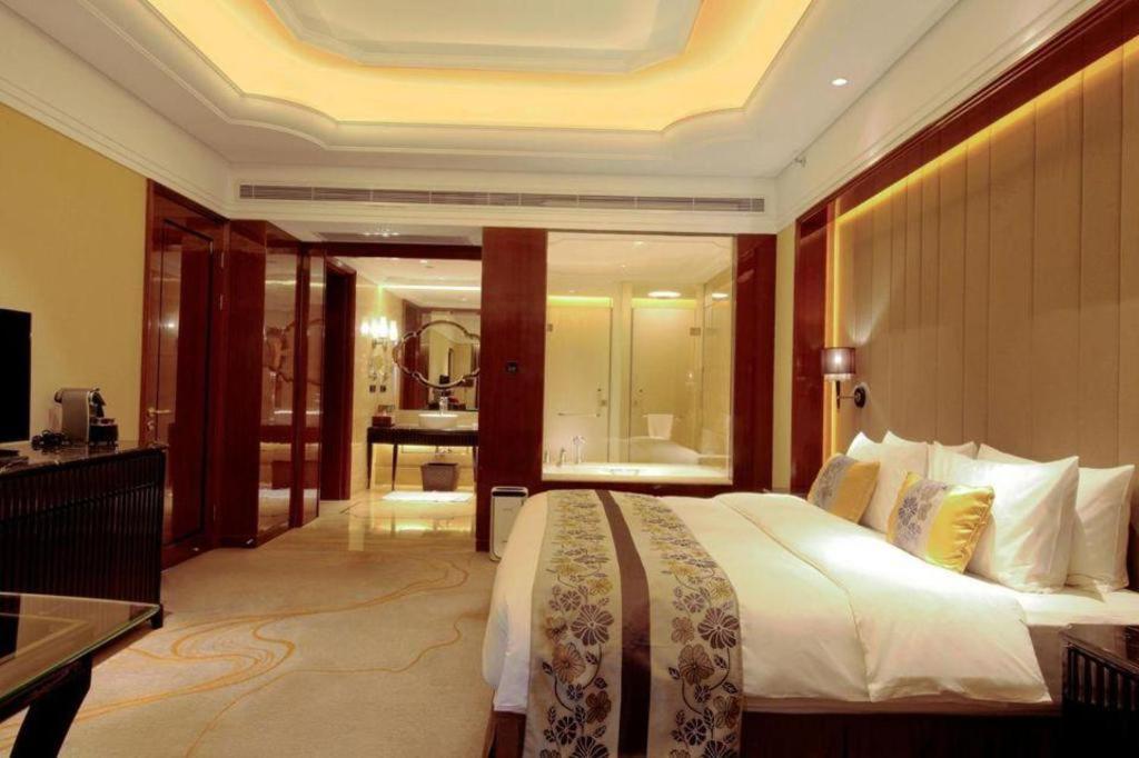 Hotel Wyndham Grand Plaza Royale Xianglin Shaoyang Exterior foto